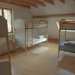 De La Grande Maison 펜션 샤스트레