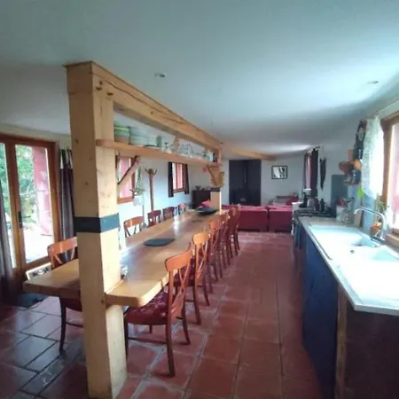 De La Grande Maison Chastreix