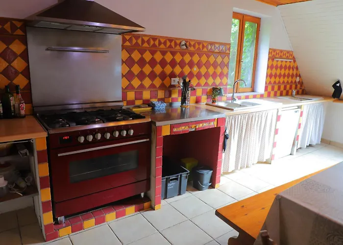 De La Grande Maison Chastreix